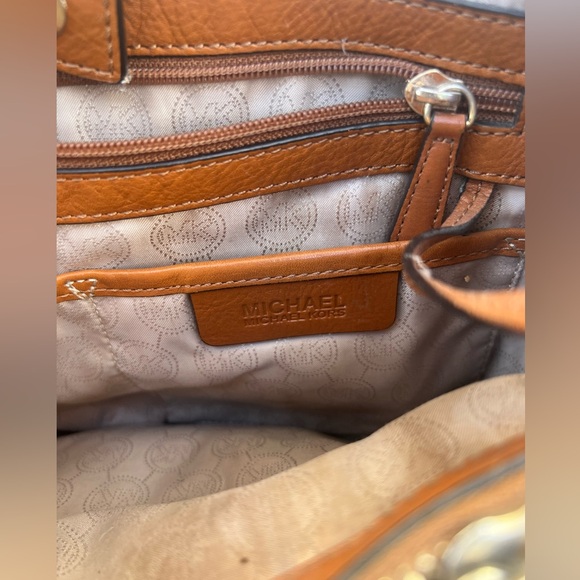 🔥🔥LOW START 🔥🔥Michael Kors Signature Cynthia Medium Satchel Shoulder Bag - Picture 6 of 13